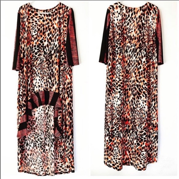 Tops - •Leopard High Low•